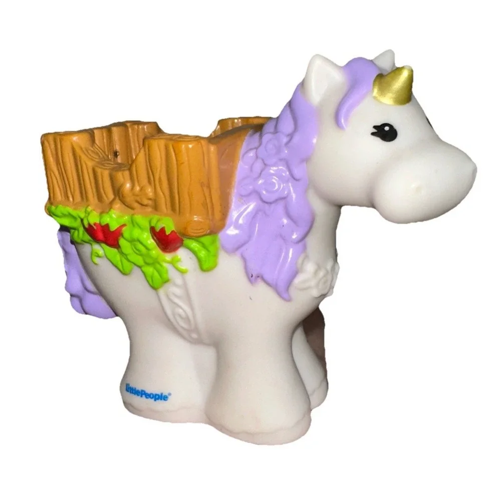 Fisher Price Little People UNICORN Horse Fairy Treehouse Royal Kingdom Carriage